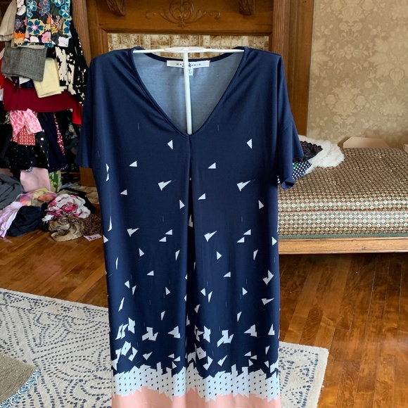 Max studio rayon/ poly/ Lycra dress. Bought at a consignment store. I wore it on - Picture 1 of 3
